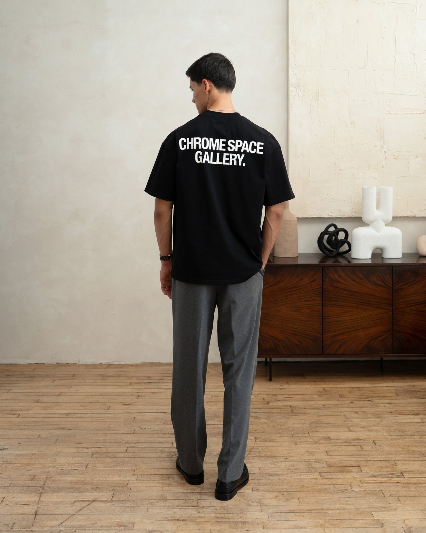 
                  
                    Gallery black/black
                  
                