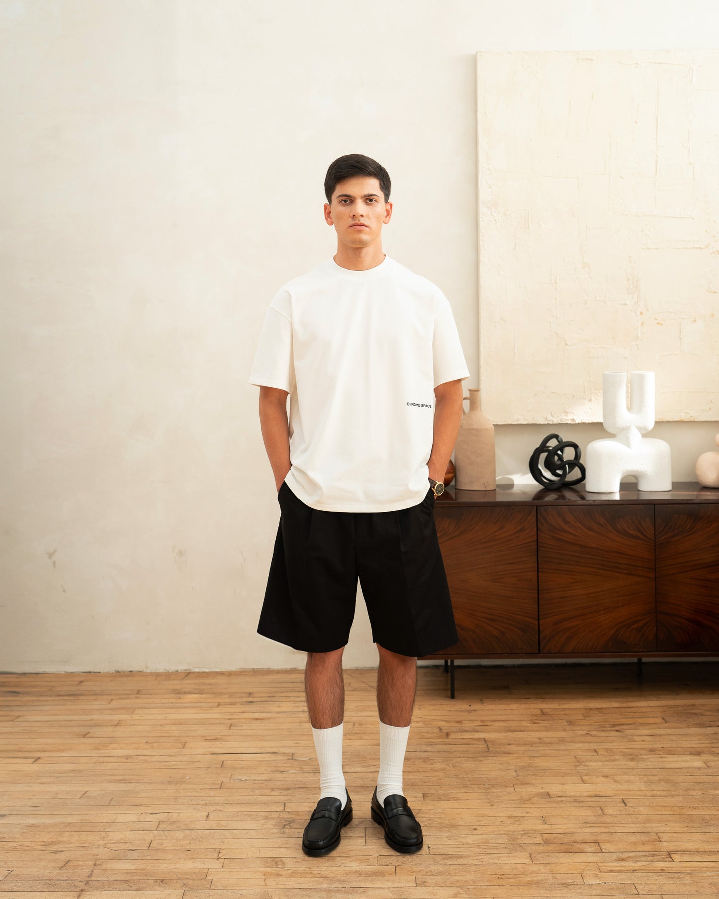 
                  
                    Gallery flat white
                  
                