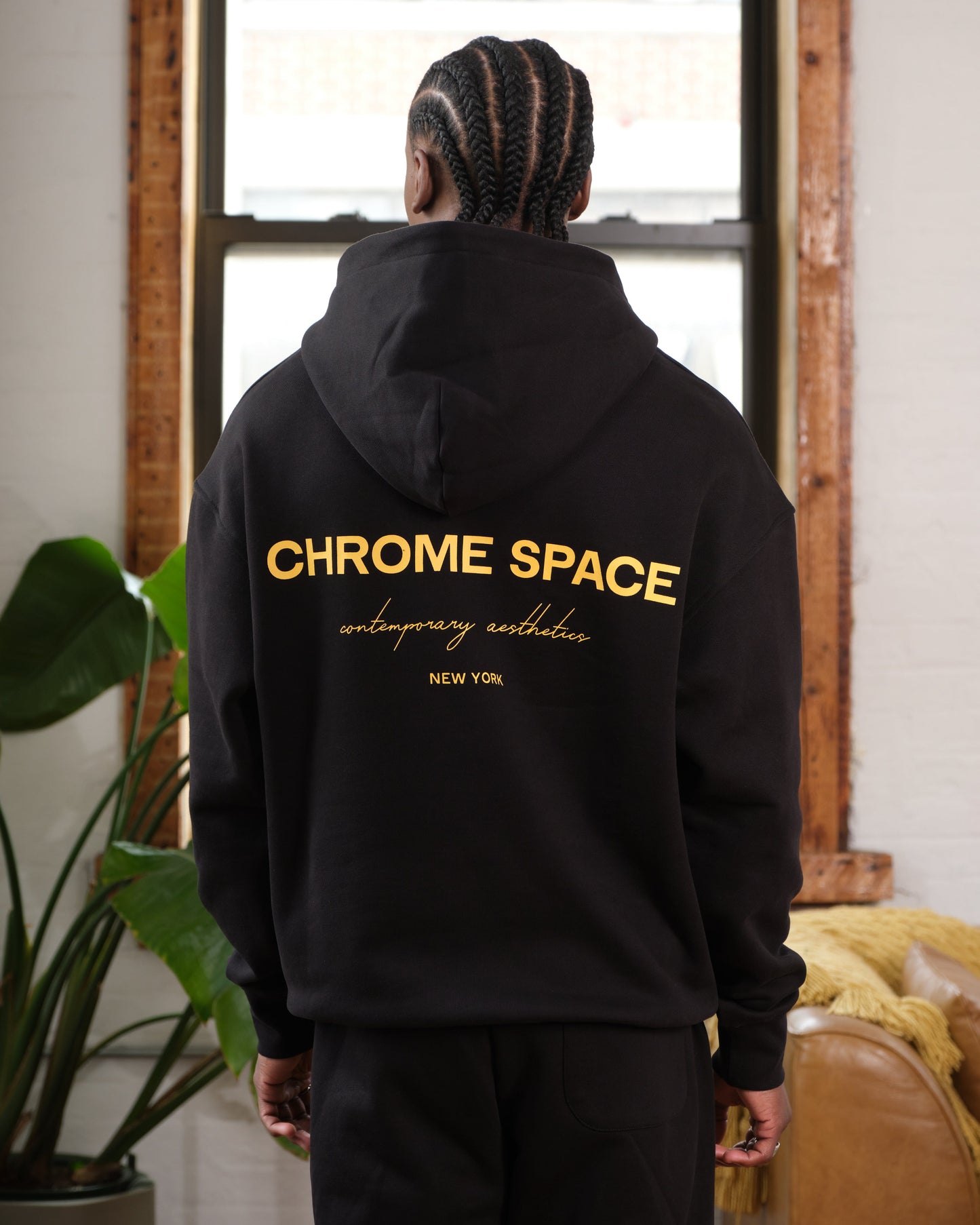 
                  
                    CS box hoodie
                  
                