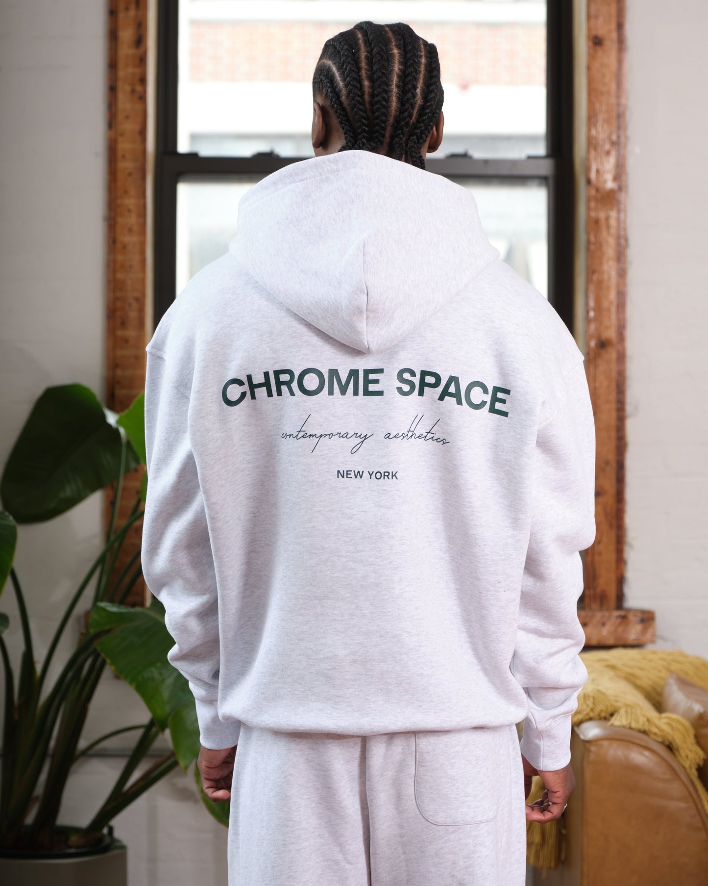 
                  
                    CS box hoodie
                  
                