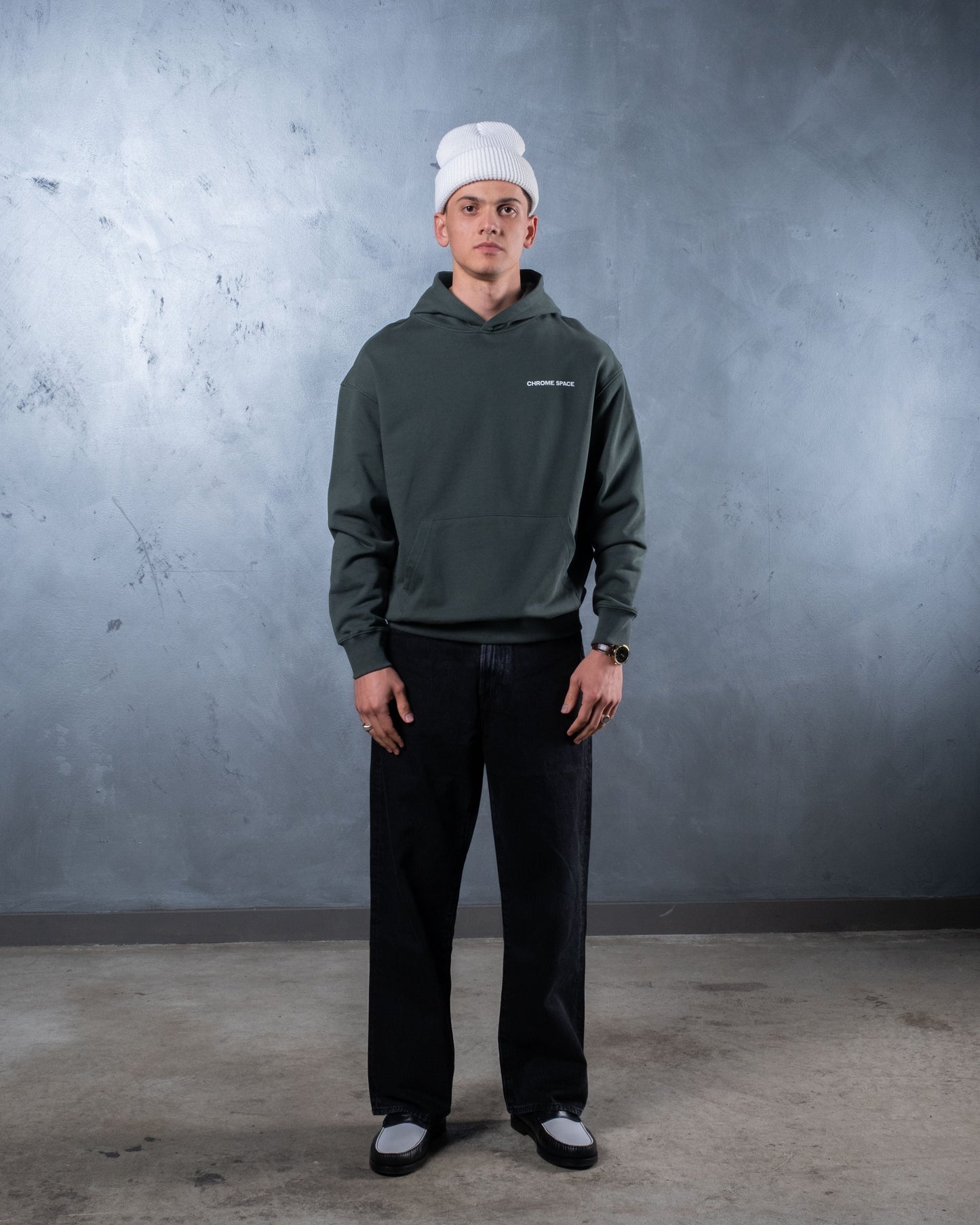 
                  
                    CS box hoodie
                  
                